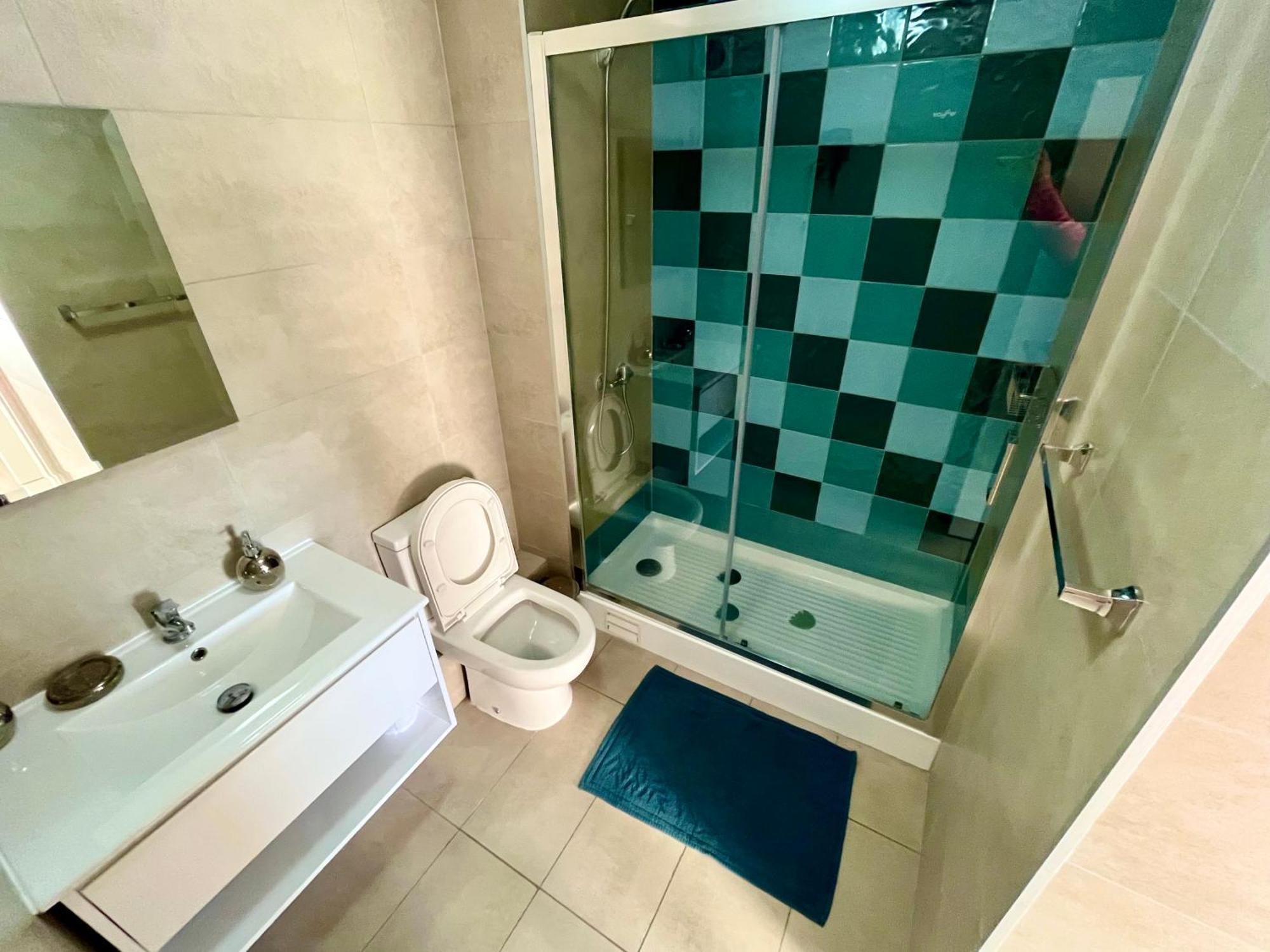 Exclusivo Departamento Equipado Estacionamiento Privado 2d-2b Con Excelente Ubicacion En Angeles Los Ángeles