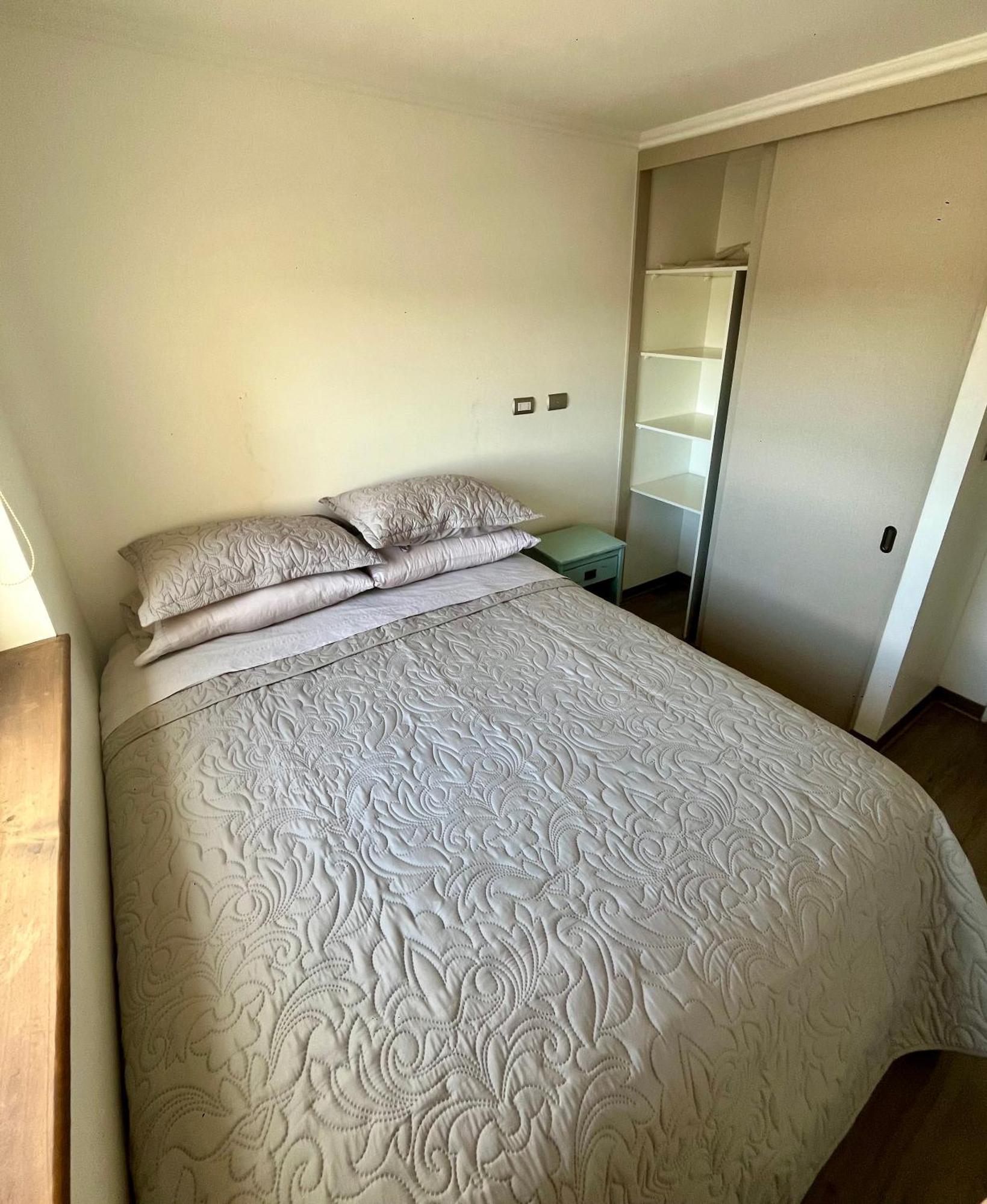Exclusivo Departamento Equipado Estacionamiento Privado 2d-2b Con Excelente Ubicacion En Angeles Apartamento